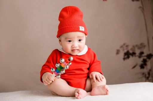 汕头宝宝髋关节自检方法 汕头宝宝髋关节自检方法